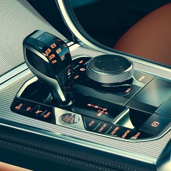 BMW 8 Series Coupé, interior. BMW 8 Series Coupé, Interior, close-up view of the gear selector.