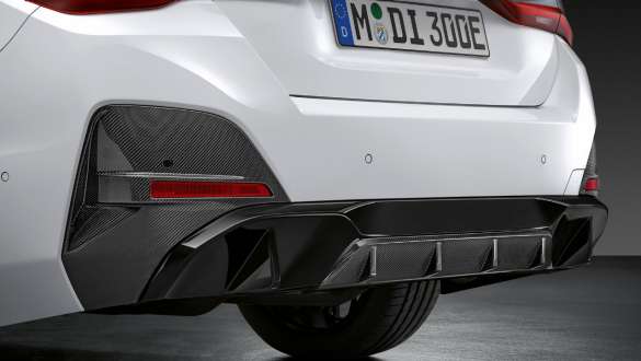 M Performance rear diffuser in carbon fibre BMW i4 eDrive40 G26 2021 M Performance rear diffuser in carbon fibre BMW i4 eDrive40 G26 2021