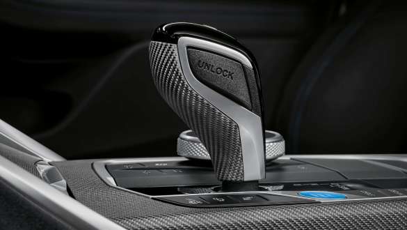 M Performance selector lever in Alcantara BMW i4 eDrive40 G26 2021 M Performance selector lever in Alcantara BMW i4 eDrive40 G26 2021