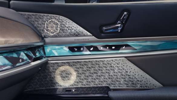 Bowers & Wilkins BMW i7 Sedan G70 Bowers & Wilkins BMW loudspeaker in door i7 Sedan G70