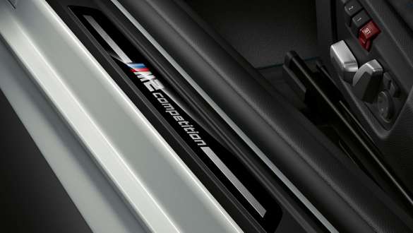 Entry sill BMW M2 Competition Entry sill with M2 Competition designation BMW M2 Competition F87 2018 Hockenheim Silver metallic interior