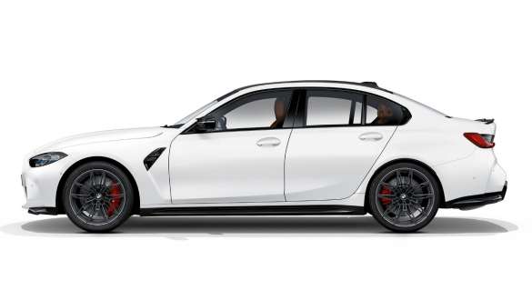 Side design BMW M3 Competition Sedan Frozen Brilliant White metallic G80 2020 BMW M3 Competition Sedan G80 2020 Frozen Brilliant White metallic Side design side view