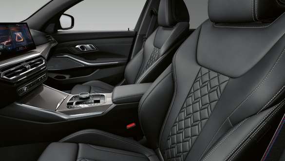 Sport seats for driver and front passenger BMW M340i xDrive and M340d xDrive Sedan G20 BMW M340i xDrive and M340d xDrive Sedan G20 Sport seats for driver and front passenger