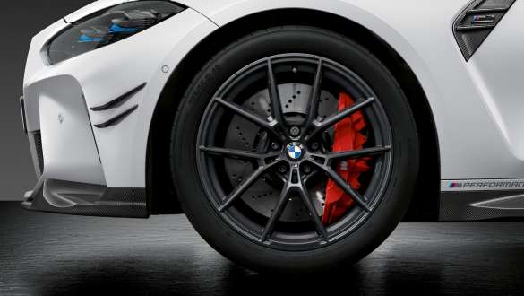 M Performance forged wheel Y-spoke style 963 M Frozen Gunmetal Grey BMW M4 Competition Cabriolet with M xDrive G83 2021 BMW M4 Competition Cabriolet with M xDrive G83 2021 M Performance forged wheel Y-spoke style 963 M Frozen Gunmetal Grey close-up