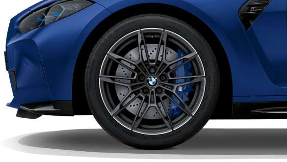 19"/20" M forged wheels 825 M BMW M4 Competition Cabriolet with M xDrive G83 2021 BMW M4 Competition Cabriolet with M xDrive G83 2021 BMW Individual Frozen Portimao Blue metallic 19"/20" M forged wheels 825 M close-up