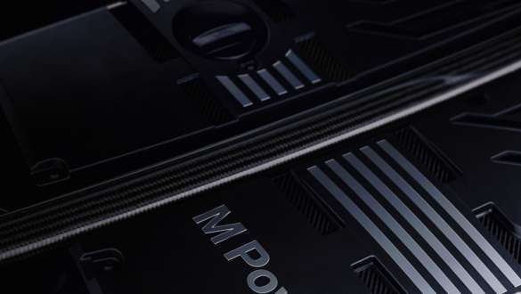 M Carbon precision strut BMW X3 M Competition F97 LCI 2021 BMW X3 M Competition F97 LCI Facelift 2021 M Carbon precision strut close-up engine cover