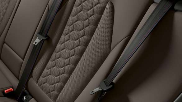 BMW X4 M Competition, M seat belts. BMW X4 M Competition, interior, M seat belts.
