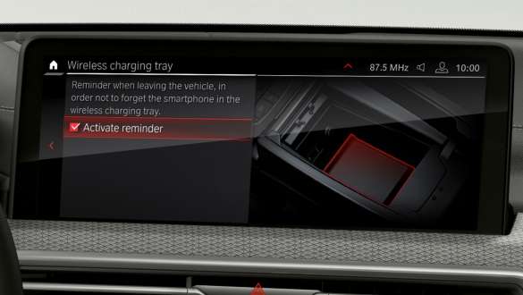 Telephony with wireless charging BMW X4 M Automobiles F98 G02 LCI 2021 BMW X4 M Automobiles F98 G02 LCI 2021 Facelift Telephony with wireless charging