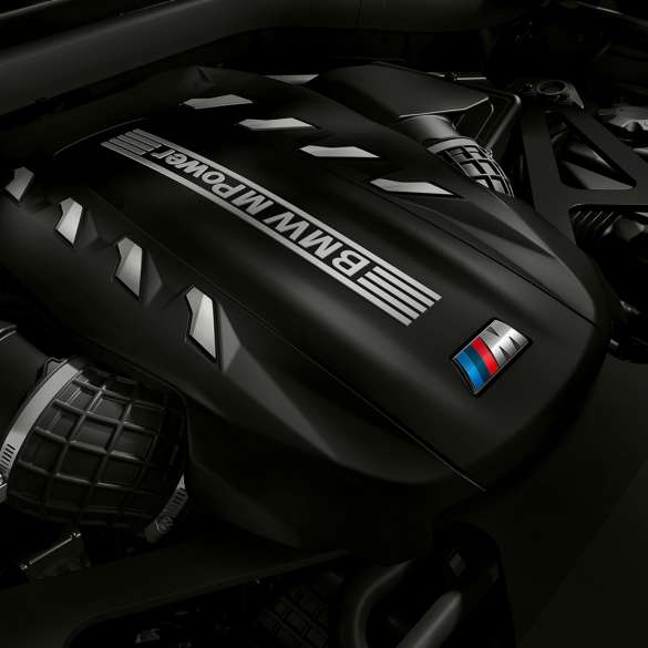 High-performance M TwinPower Turbo 8-cylinder petrol engine BMW X6 M Competition SUV High-performance M TwinPower Turbo 8-cylinder petrol engine BMW X6 M Competition F96 2020 SUV close-up