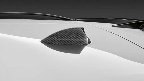 BMW X4 G02 M Performance SUV Antenna cover in Aramid fibre 2021 BMW X4 G02 M Performance SUV Antenna cover in Aramid fibre 2021