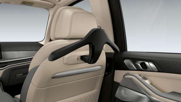 BMW clothes hanger for Travel & Comfort System BMW X7 G07 LCI BMW clothes hanger for Travel & Comfort System BMW X7 G07 LCI close-up