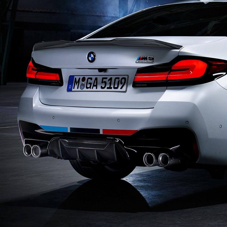 BMW M5 three-quarter rear view BMW M Performance Parts BMW M5 three-quarter rear view