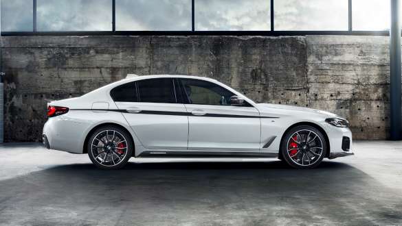 BMW M Performance Parts BMW 5 Series Sedan G30 BMW M Performance Parts BMW 5 Series Sedan G30 side view