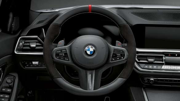 M Performance steering wheel, close-up M Performance steering wheel, close-up