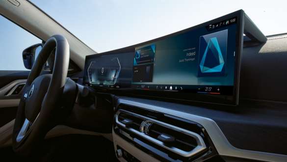 BMW Curved Display BMW i4 G26 2021 BMW Curved Display BMW i4 G26 2021, Control Display et habitacle