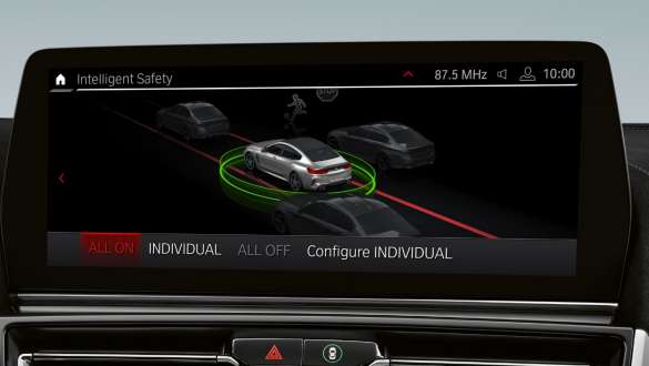 Driving Assistant Pack Professional BMW Série 8 Gran Coupé M F93 LCI restylage 2022 BMW Série 8 Gran Coupé M F93 LCI restylage 2022 Driving Assistant Pack Professional Control Display