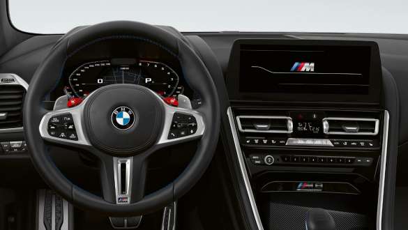 Combiné des instruments M spécifique de BMW Série 8 Gran Coupé M F93 LCI restylage 2022 BMW Série 8 Gran Coupé M F93 LCI restylage 2022 Combiné des instruments M spécifique