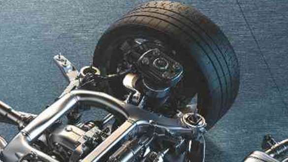Suspension spécifique M BMW X7 M60i xDrive G07 LCI Suspension spécifique M BMW X7 M60i xDrive G07 LCI vue en gros plan