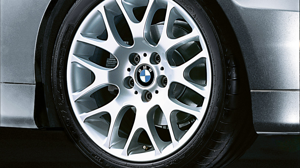 18'' BMW light alloy wheel Cross Spoke style 197