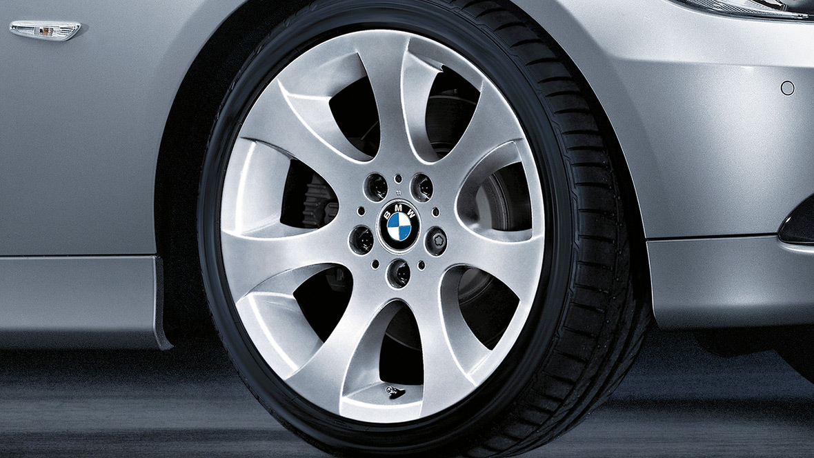 18'' BMW light alloy wheel Ellipsoid Spoke style 162