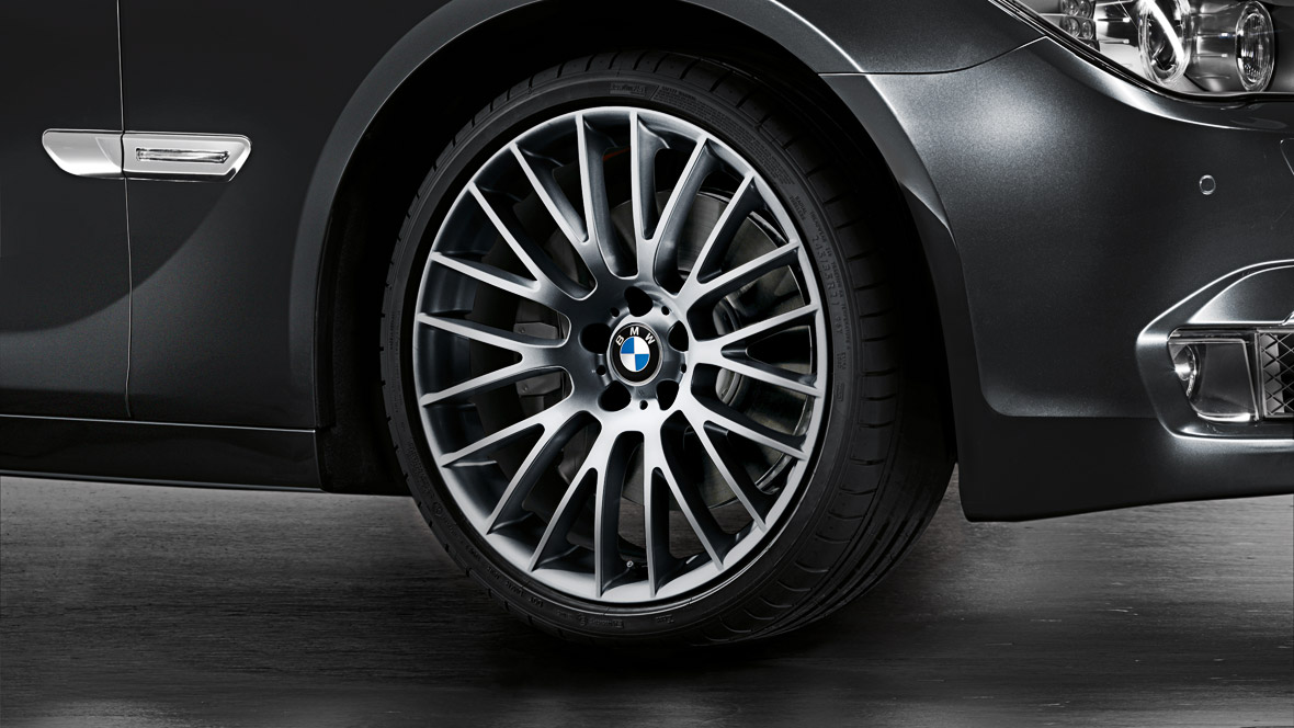 bmw cross spoke wheels