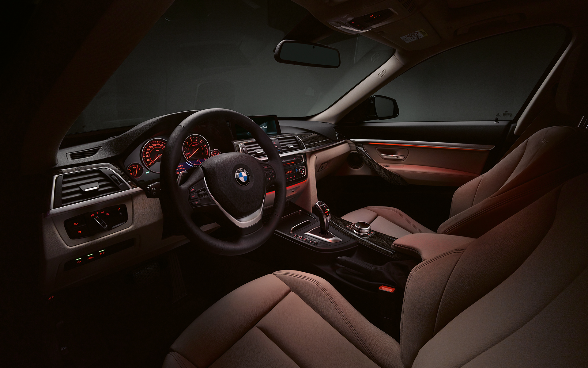BMW 3 Series Gran Turismo - front seats and dashboard. BMW 3 Series Gran Turismo - front seats and dashboard.