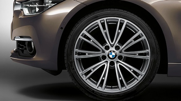 Lease 2018 BMW 330i xDrive Sedan from 1.9%