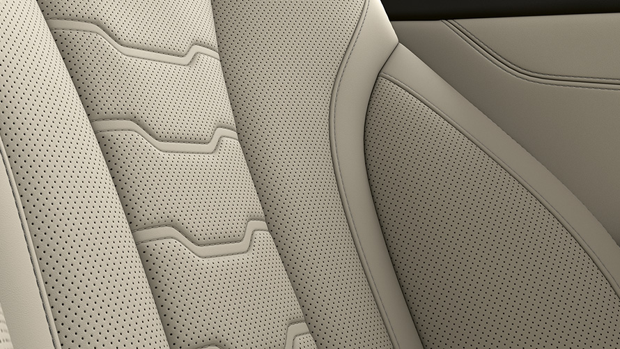 BMW 8 Series Coupé, door sill with M logo