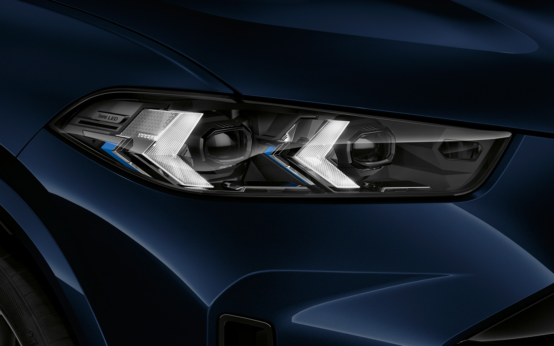 BMW X5 M60i G05 MP headlights BMW X5 M60i G05 MP headlights close-up