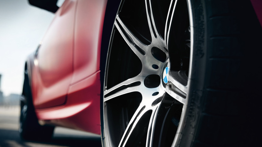 Coupé BMW M6 de Série M - le détail de la jante.