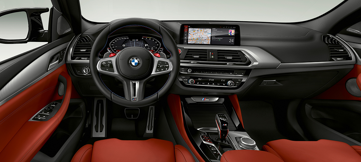 BMW X4 M, M leather steering wheel. BMW X4 M, interior, cockpit, M leather steering wheel with M specific contrast stitching.