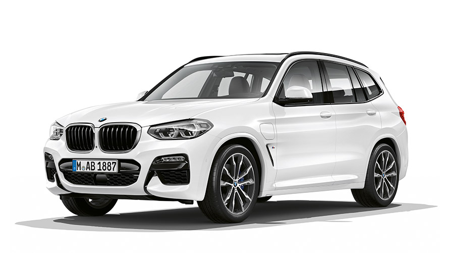 Modèles BMW X BMW X3 hybride rechargeable G01 vue de trois quarts de profil Modèles BMW X BMW X3 hybride rechargeable G01 vue de trois quarts de profil