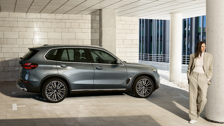 BMW Financial Services BMW X5 G05 LCI BMW X5 G05 LCI BMW Financial Services