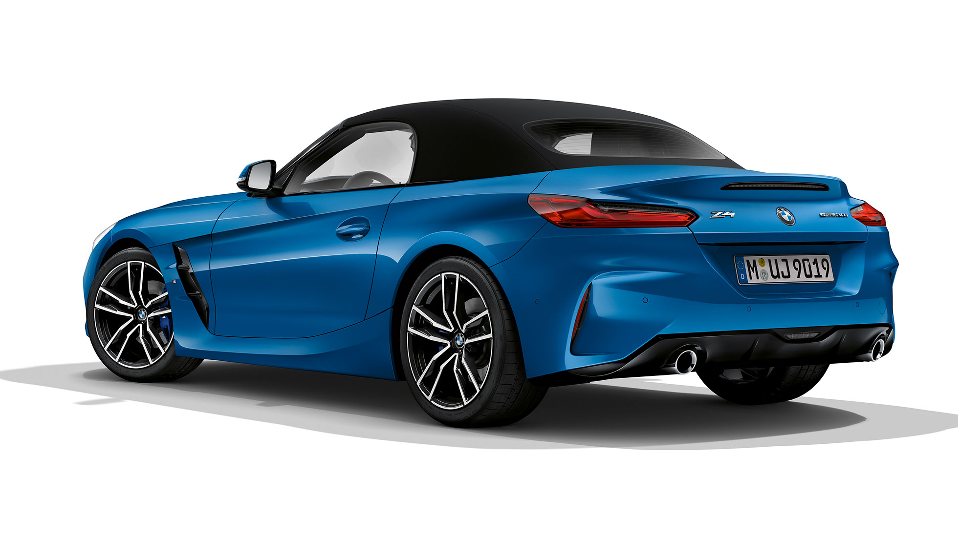 BMW Z4 Roadster en Kit M Sport, vue de trois-quarts arrière BMW Z4 Roadster en Kit M Sport, vue de trois-quarts arrière