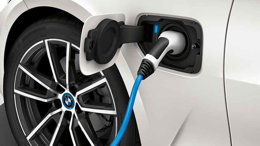 bmw 330e charge time jenaeshillito