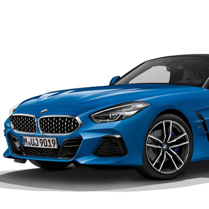 BMW Z4 Roadster en Kit M Sport BMW Z4 Roadster en Kit M Sport, vue de trois-quarts avant
